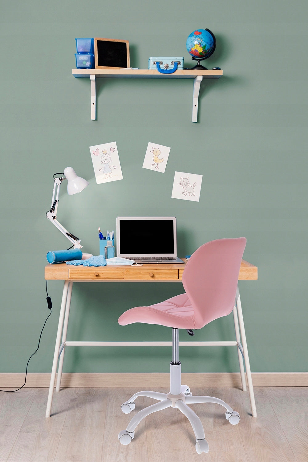 SWIVEL CHAIR on wheels OFFICE CHAIR for living room desk ENDO Faux Leather Manufacturer code z poduszką nowoczesne
