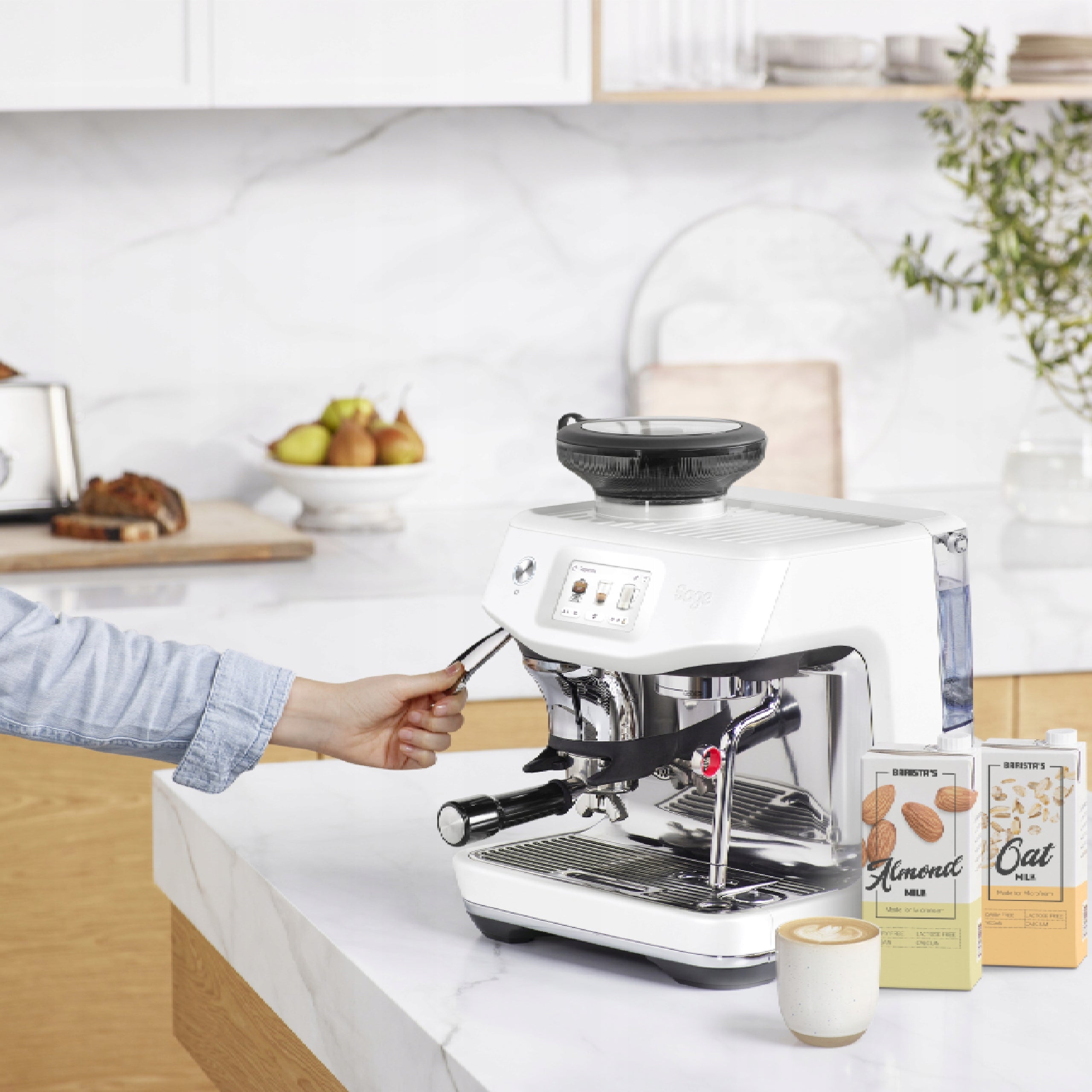 Sage The Barista Touch Impress SES882ALM LCD Touch Coffee Maker Brand Sage