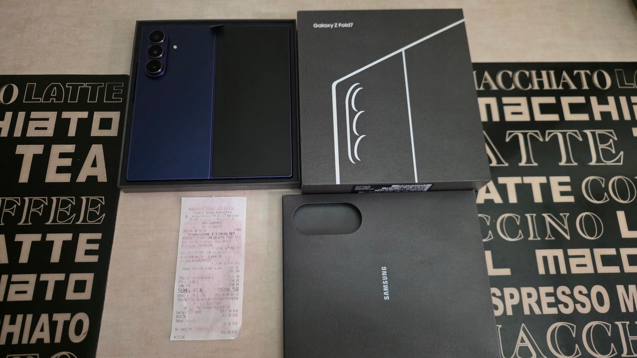 Samsung Galaxy Z Fold7 12/256 GB 5G blue MEDIA MARKT dialect.prod.24M! Manufacturer code SM-F966BDBBEUE