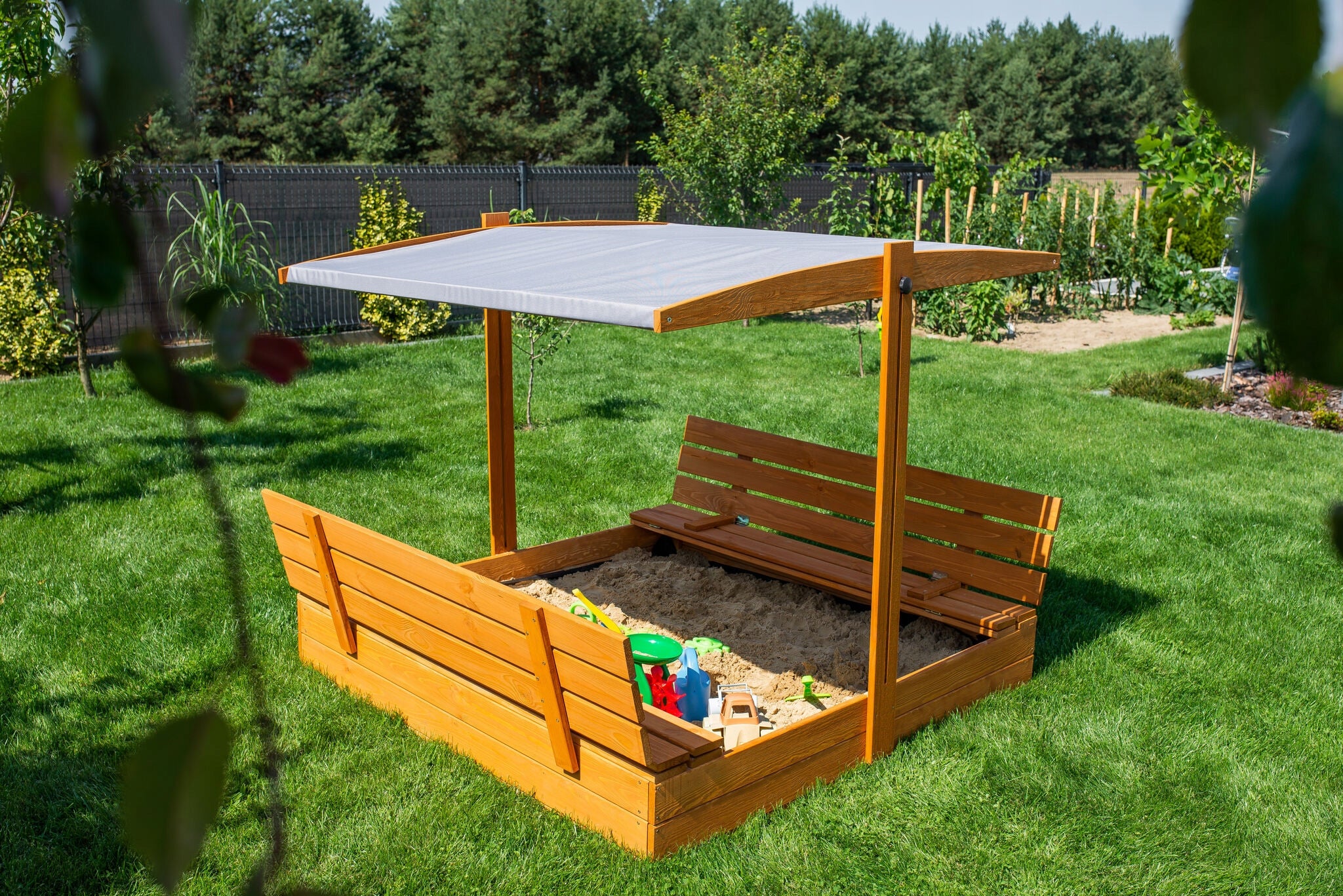 Sandbox with Canopy Impregnated Wooden Lockable 120x120 with Benches Manufacturer code PS 120 DASZEK
