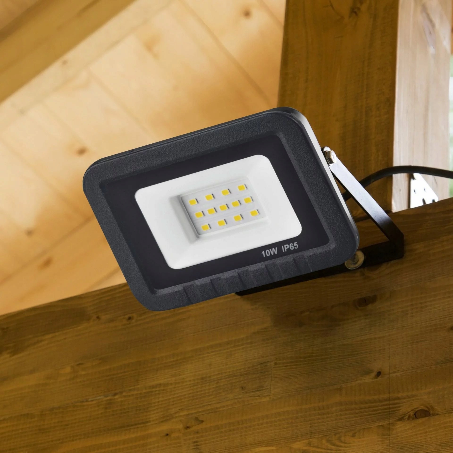 Sanico Polux Floodlight HALOGEN LED 10W 900lm IP65 4000K black 312440 Manufacturer code 312440