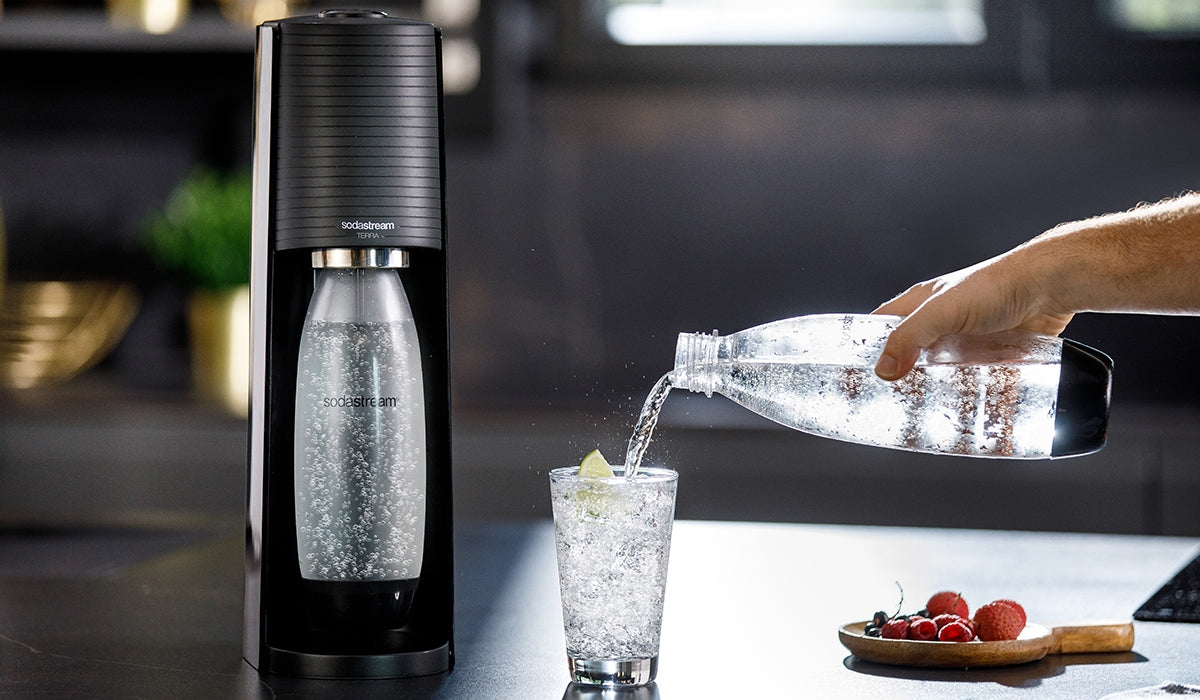 Saturator Sodastream Terra black + 2 x Pepsi syrup 440ml Brand SodaStream