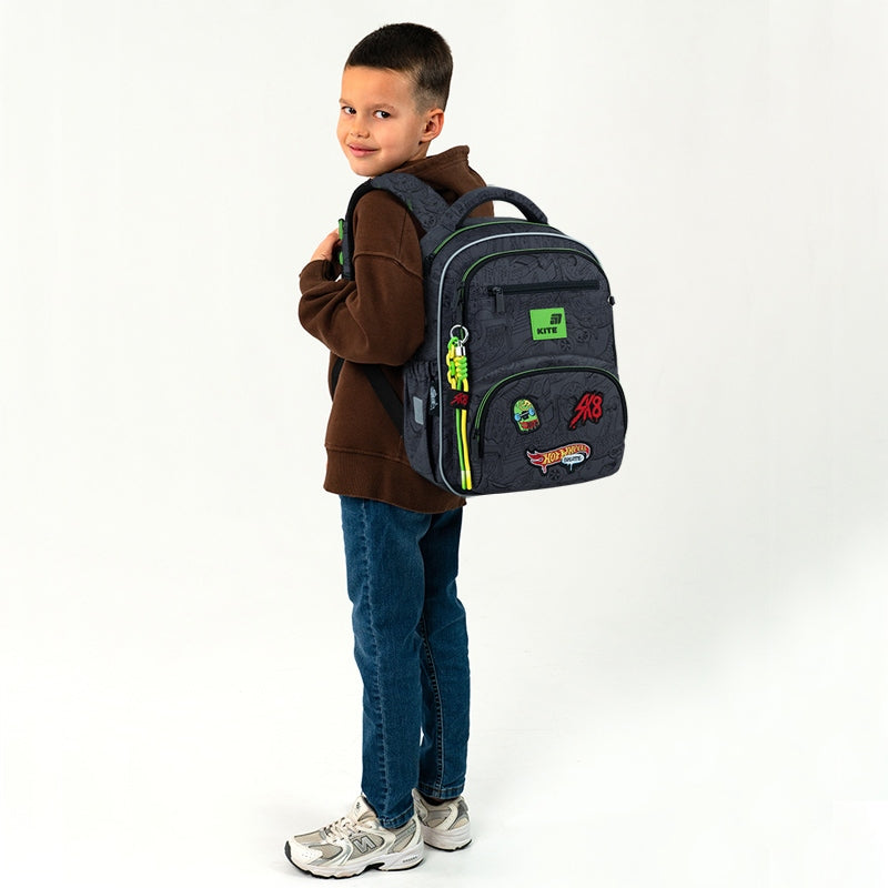 School backpack for boy 6 7 8 9 10 years orthopedic skate Hot Wheels Kite Packaging status original