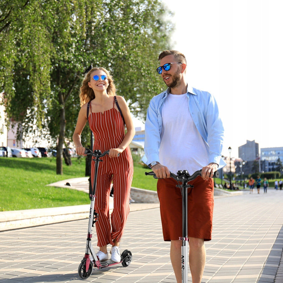 Scooter Classic Folding Adjustable Wheels 200mm LED With Disc Brake Kind two-wheeled