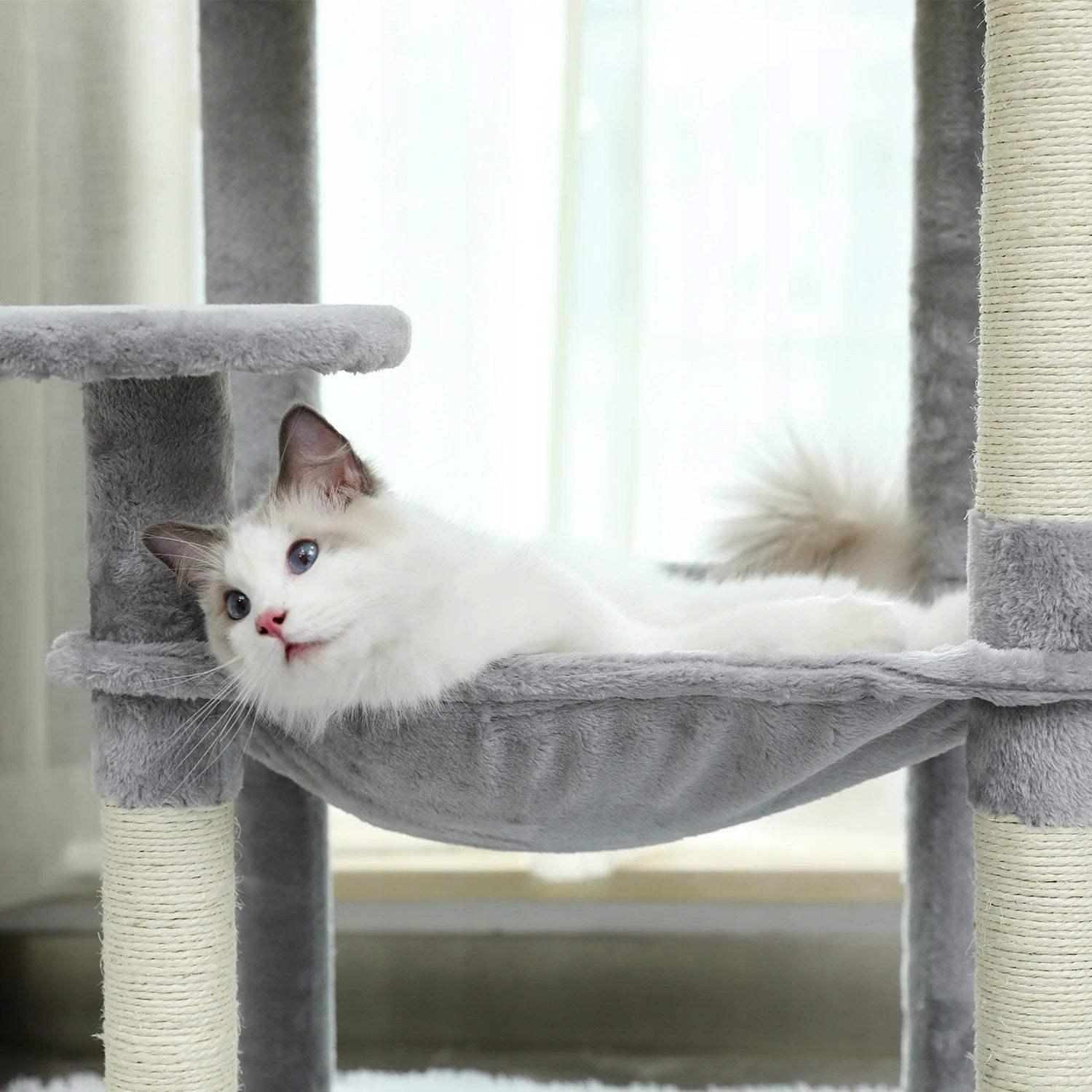 Scratcher Tree High Bed Scratching Post Large Grey 143 cm 01 Height (cm) 101 - 160 cm