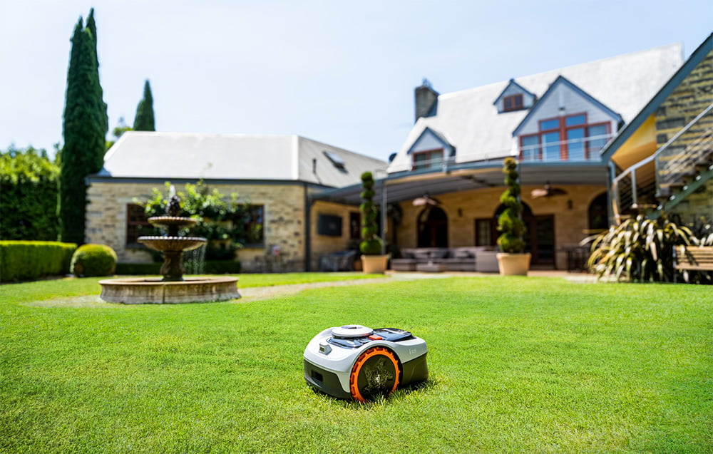 Segway-Navimow i105E EU Robot Mowing Series I1 Automatic Silent Application Mowing height adjustment range 2–6 cm