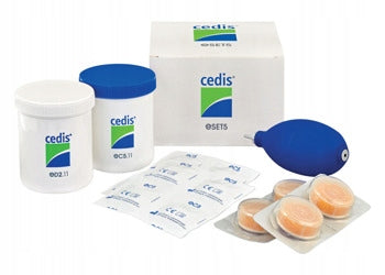 Set Cedis for the care of hearing aid inserts
