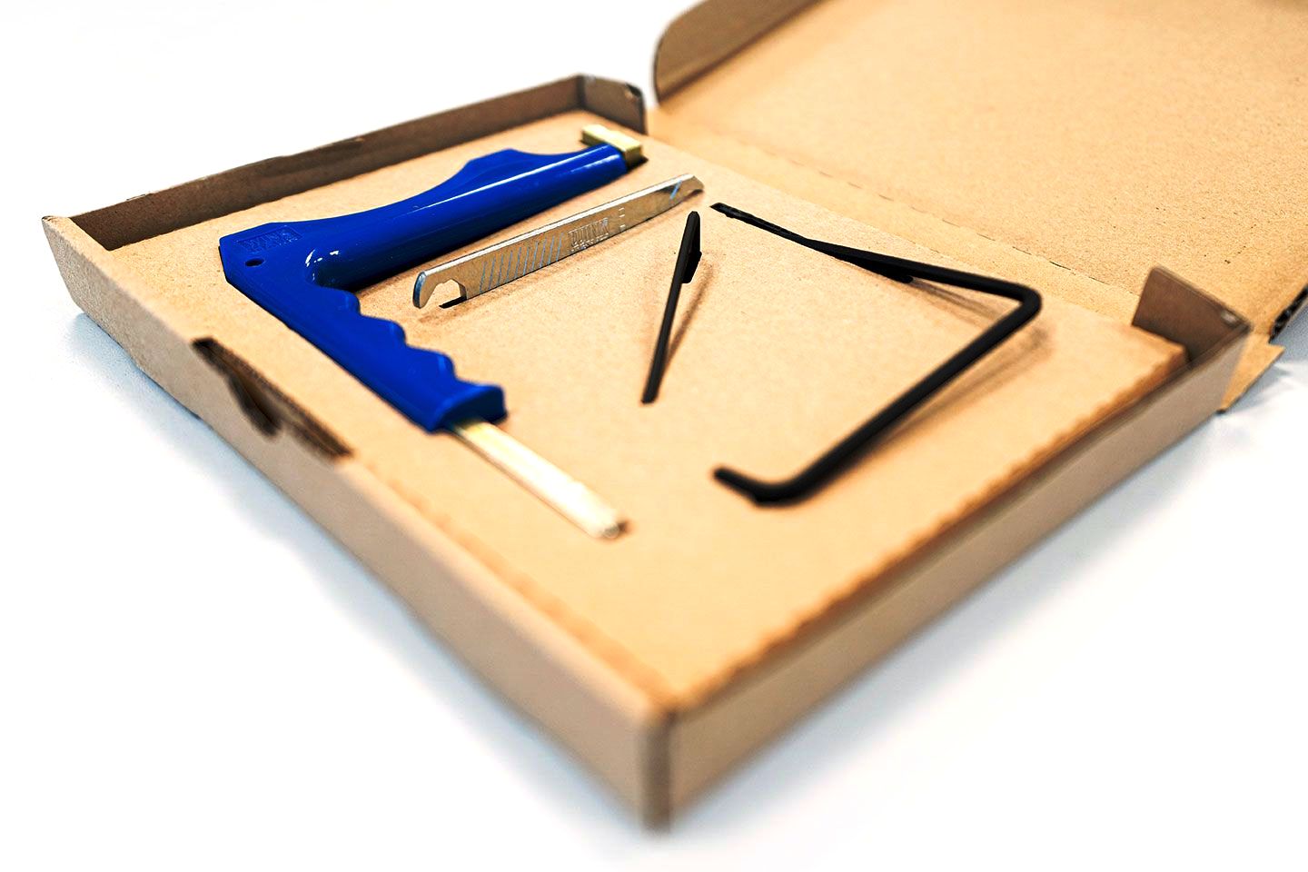 Set for the installer to adjust the setting of windows service Winkhaus