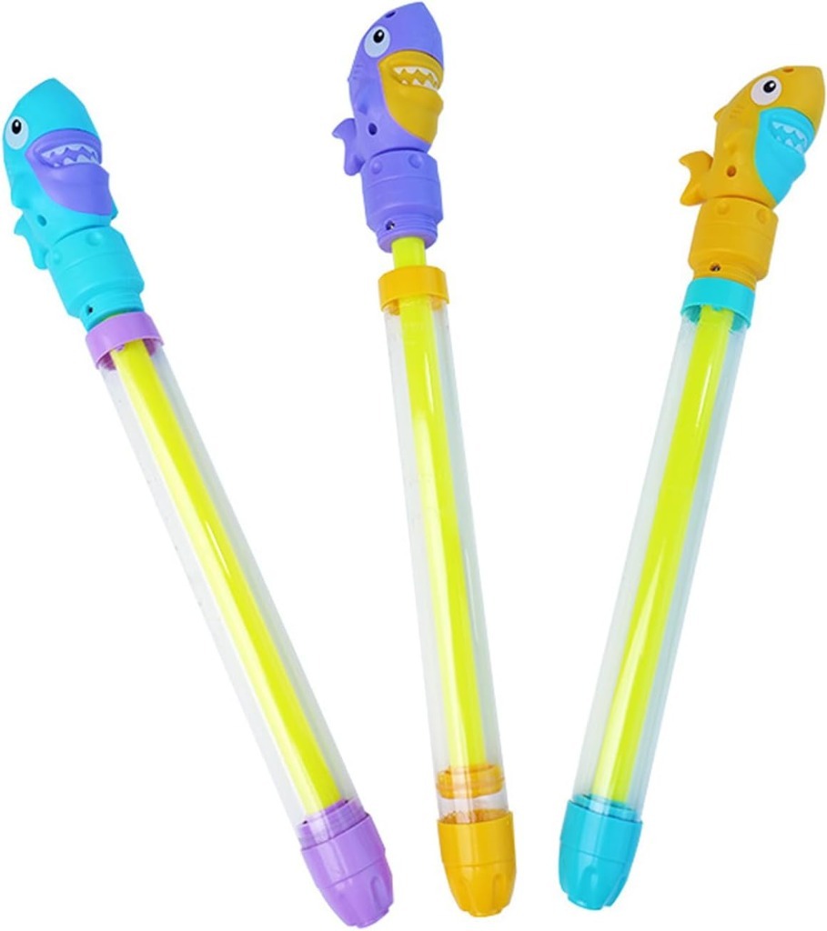 Set of 3 water guns "fireworks" – shark pattern – super water effect