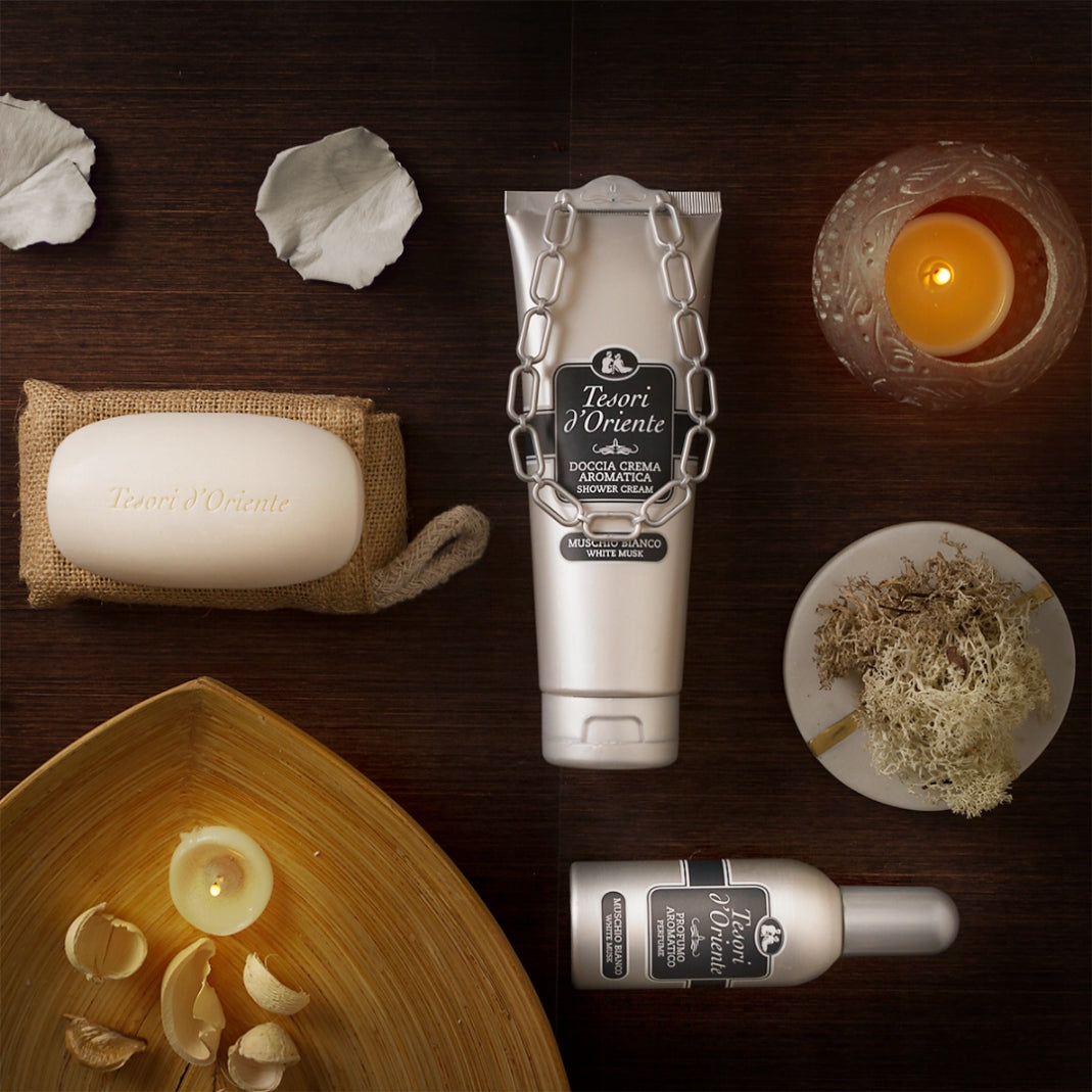 Set of Tesori d'Oriente Muschio Bianco Perfume Deodorant Shower Gel Packaging status original