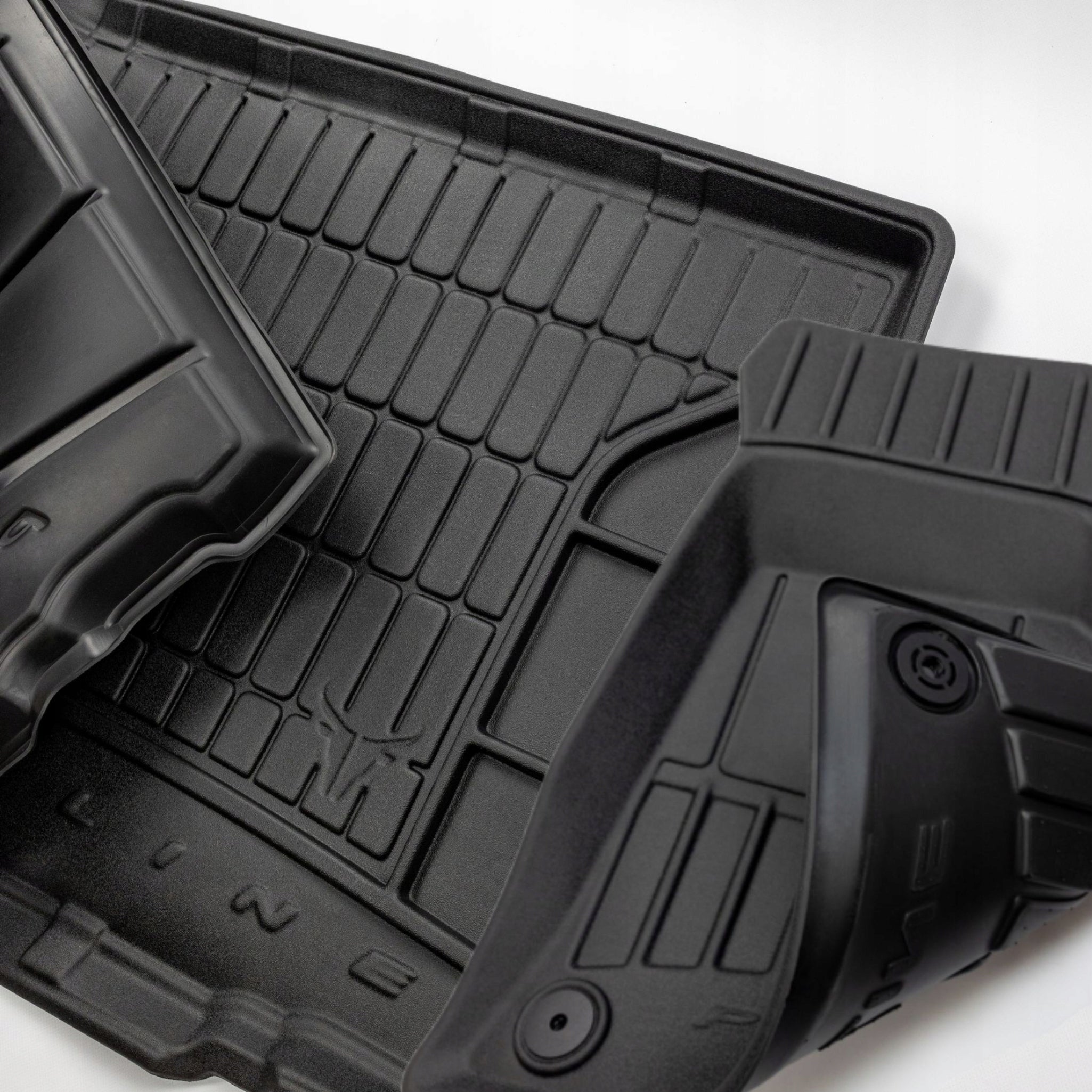 Set of rubber mats and mats for Audi Q5 I 2008-16 Packaging status original