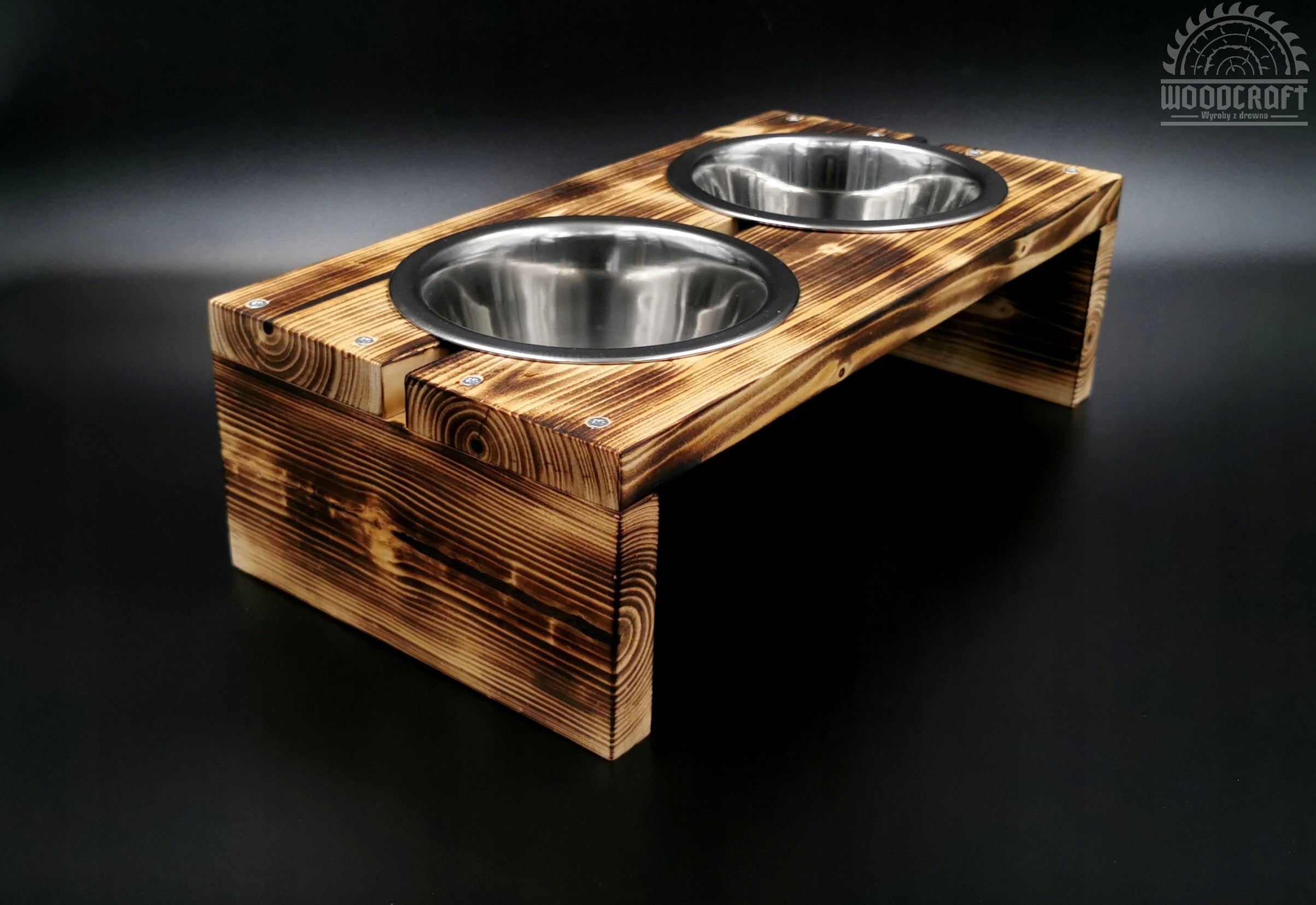 Set of two 1800 ml dog bowls on wooden stand Manufacturer code Stojak na miski