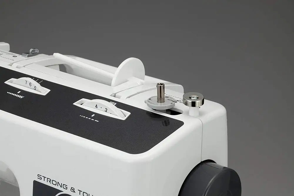 Sewing machine Brother HF27 27 stitches Dominant color white