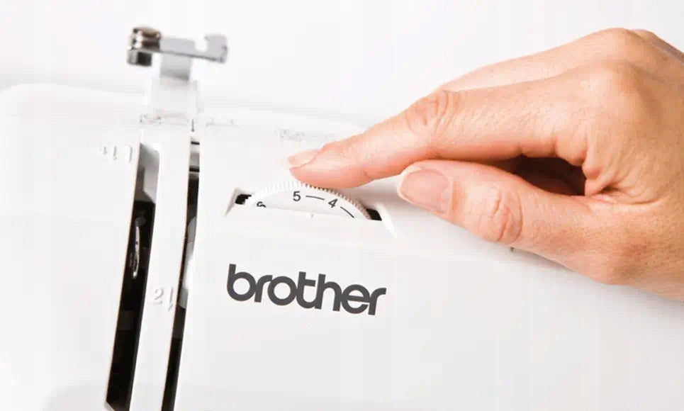 Sewing machine Brother XN1700 17 home stitches mechanical strong Dominant color white