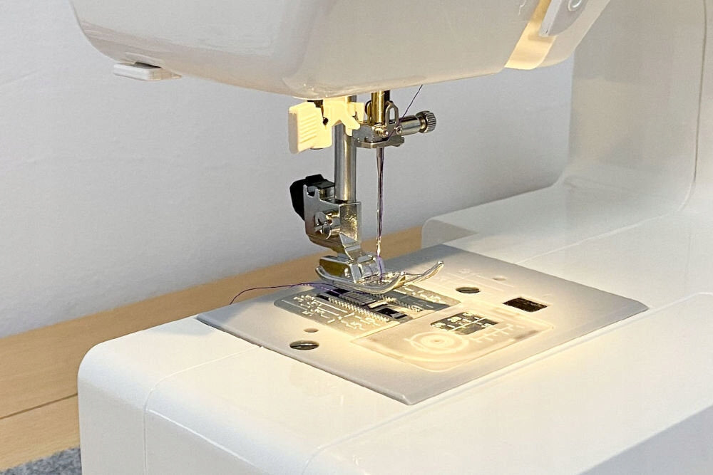 Sewing machine JANOME Juno J15R Model J15R