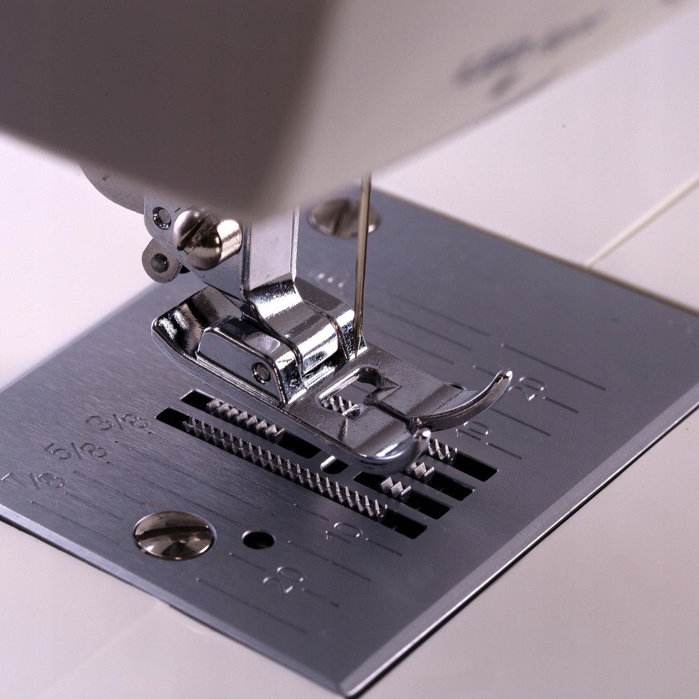 Sewing machine Minerva LaVento 710LV home mechanical Hook swing