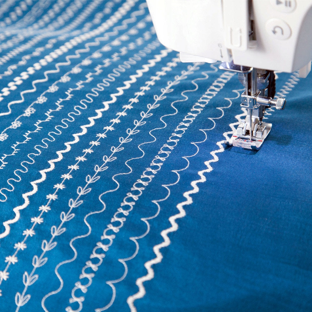 Sewing machine SINGER C240 Types of stitches zigzag twig scallop straight diagonal elastic arched crescent tricot invisible overlock satin