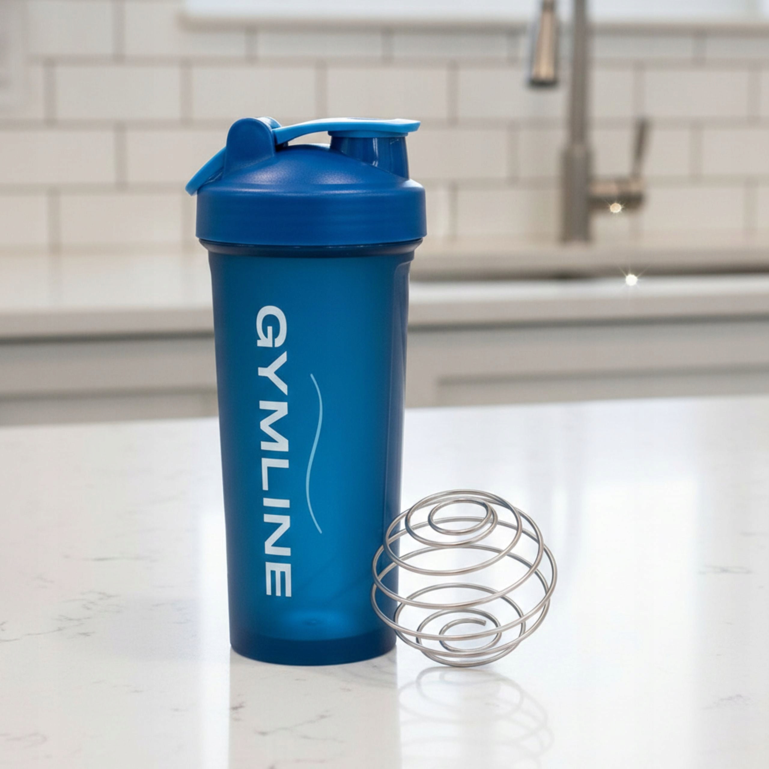 Shaker for protein supplements 600 ml Navy Blue Sports for gym training Brand no brand