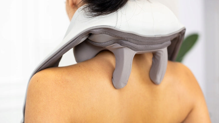 Shiatsu Line Sport UNECK 5D Wireless Heated Neck and Neck Massager Packaging status original