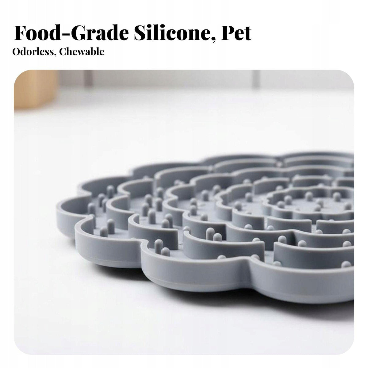 Silicone Slow Feeder Mat Suction Cup Licking Pad Easy to Clean Light Green Packaging status original