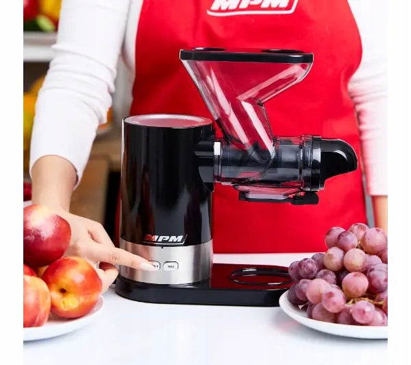 Slow juicer MPM MSO-17 450W 60 rpm Dripping lock Black Dominant color black