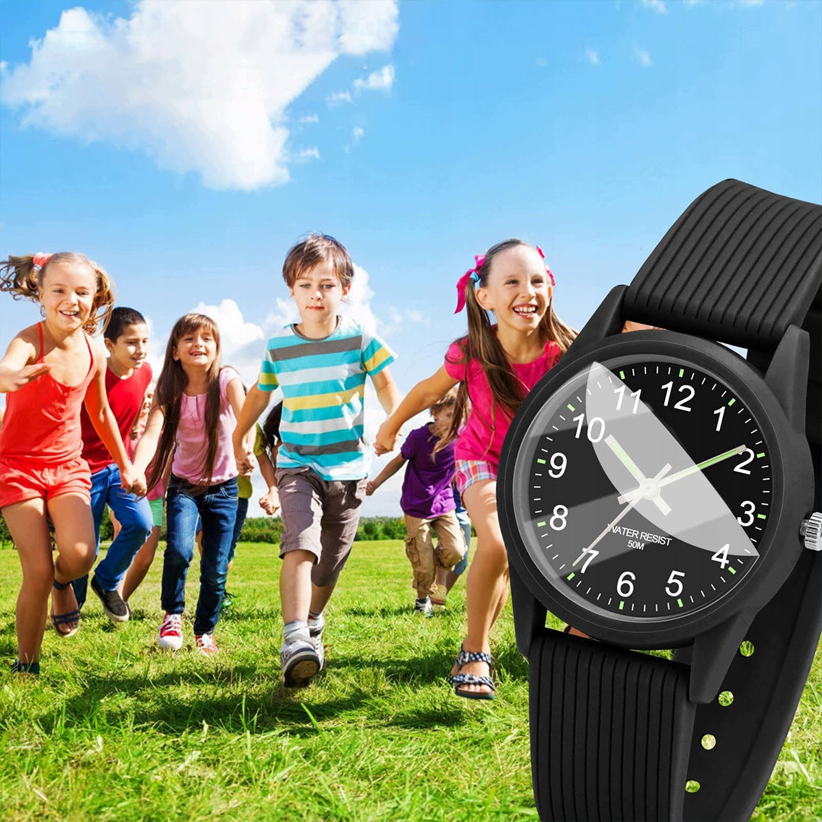 Small dateless school watch with silicone strap in cardboard set Brand no brand