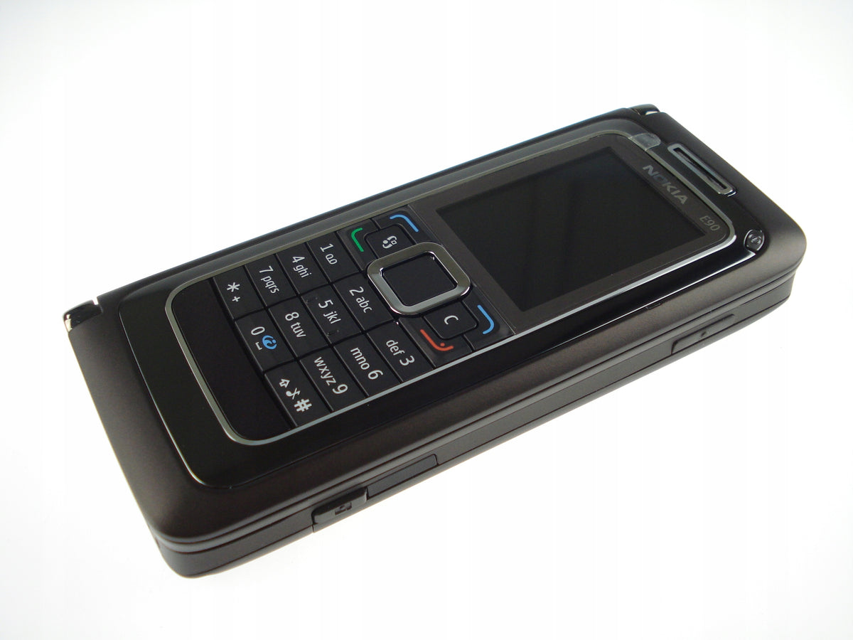 Smartphone Nokia E90 128 MB / 256 MB 3G hnědý PL