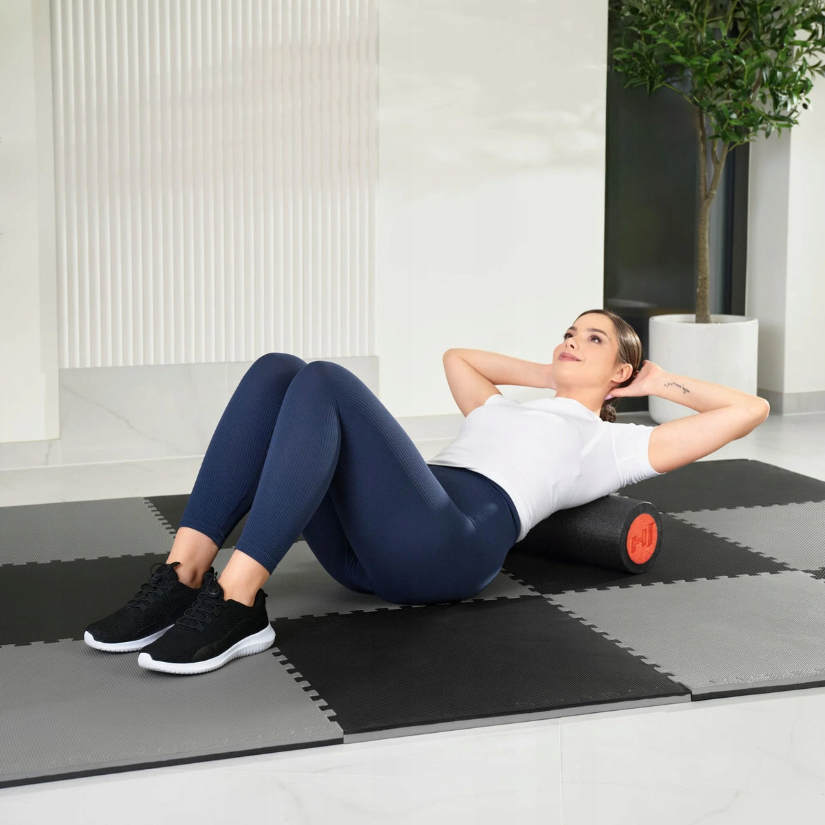 Smooth roller for regeneration massage 45 cm x 15 cm EPE medium hard Packaging status original
