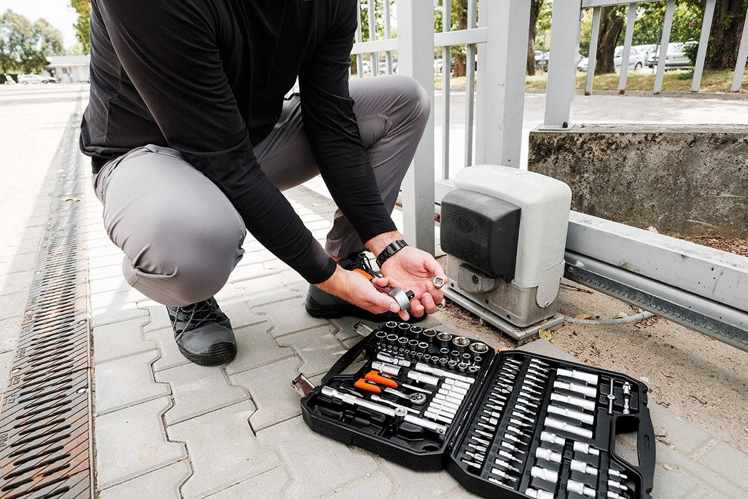 Socket Wrench Set 110 Elements 1/2", 1/4" Suitcase NEO TOOLS Product weight with unit packaging 7.48 kg