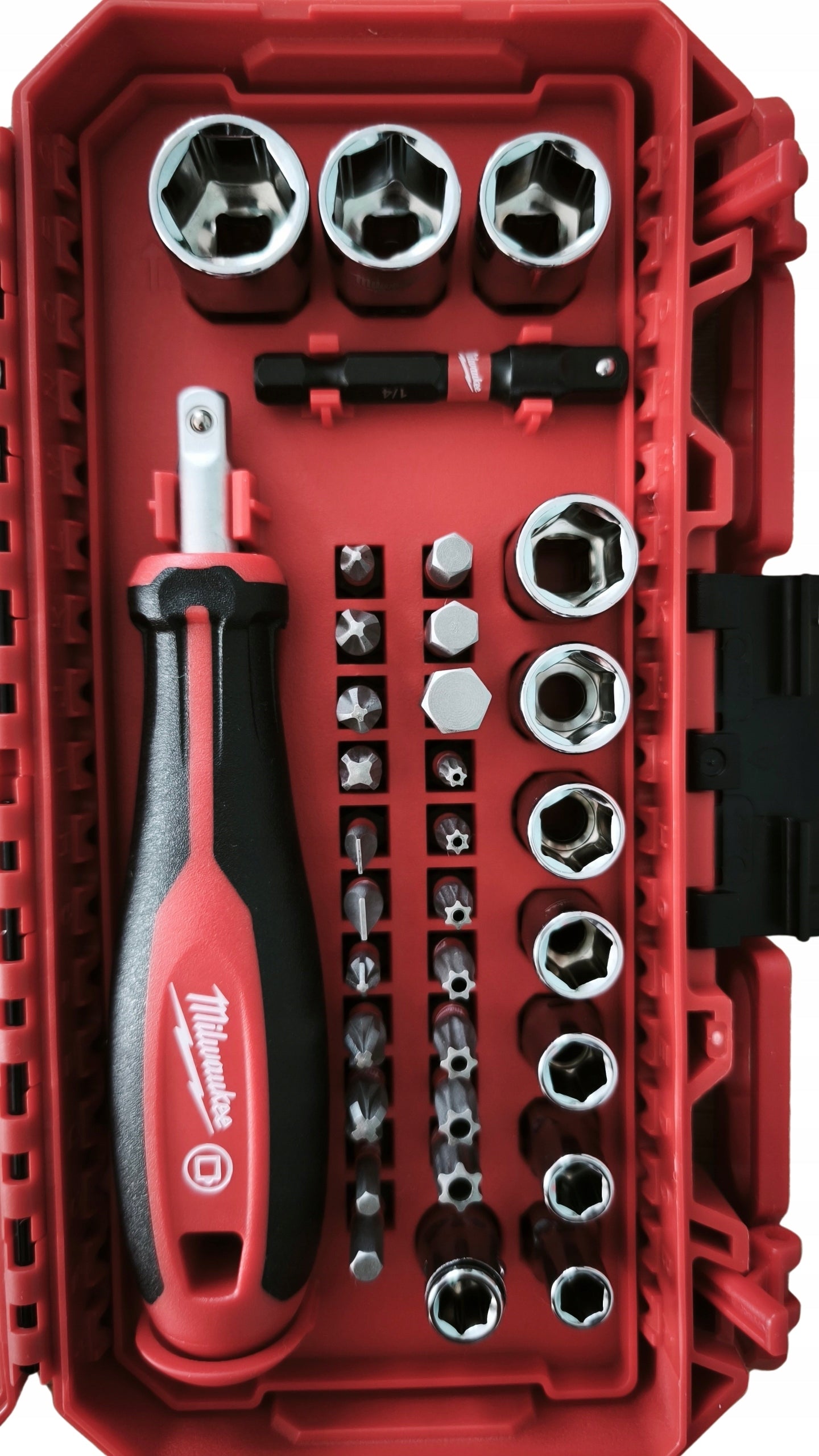 Socket set Milwaukee 1/4 ratchet bits 38 el 4932498381 Milwaukee Manufacturer code 4932498381