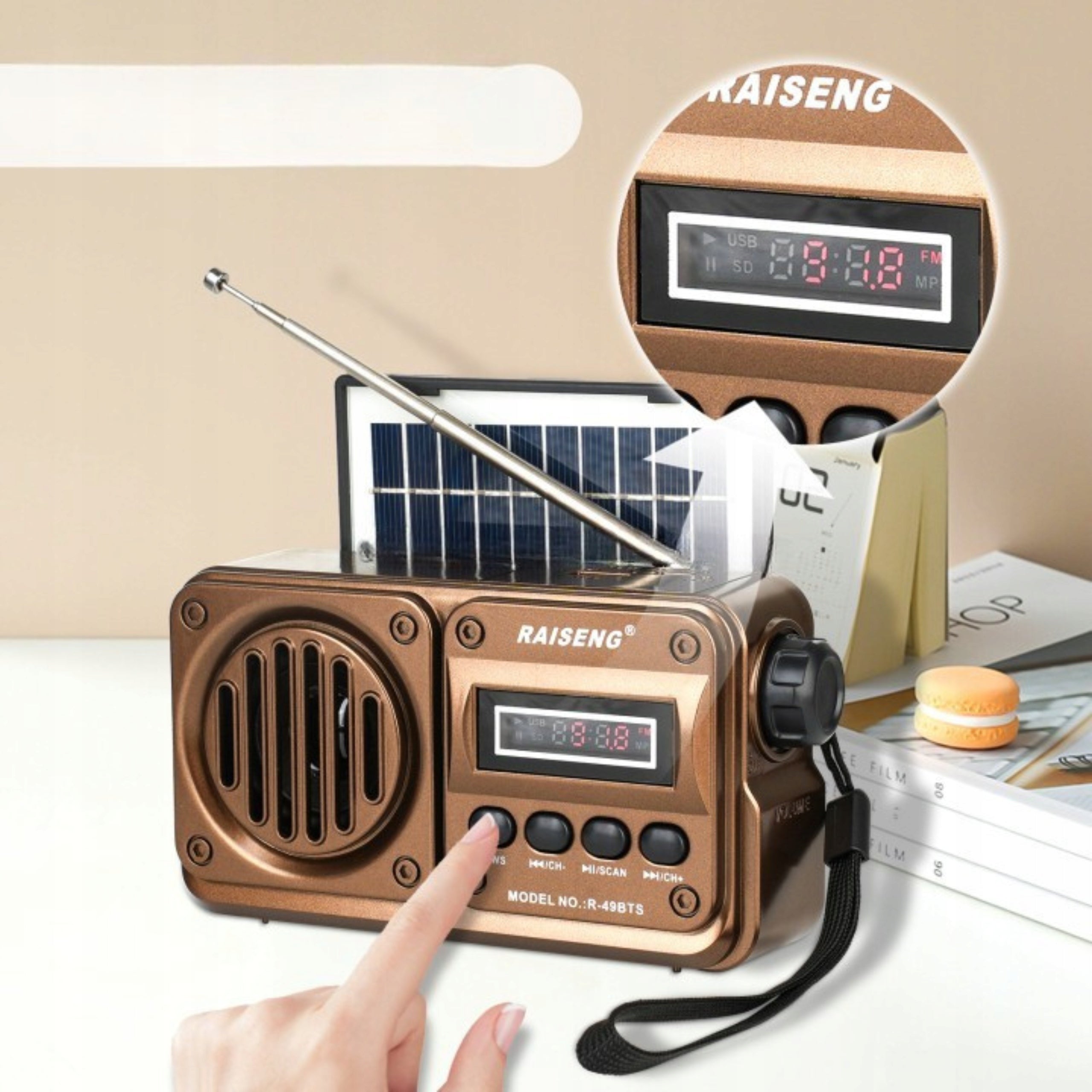 Solar Radio Bluetooth FM USB TF Rechargeable Retro Powerful Speakers Packaging status original