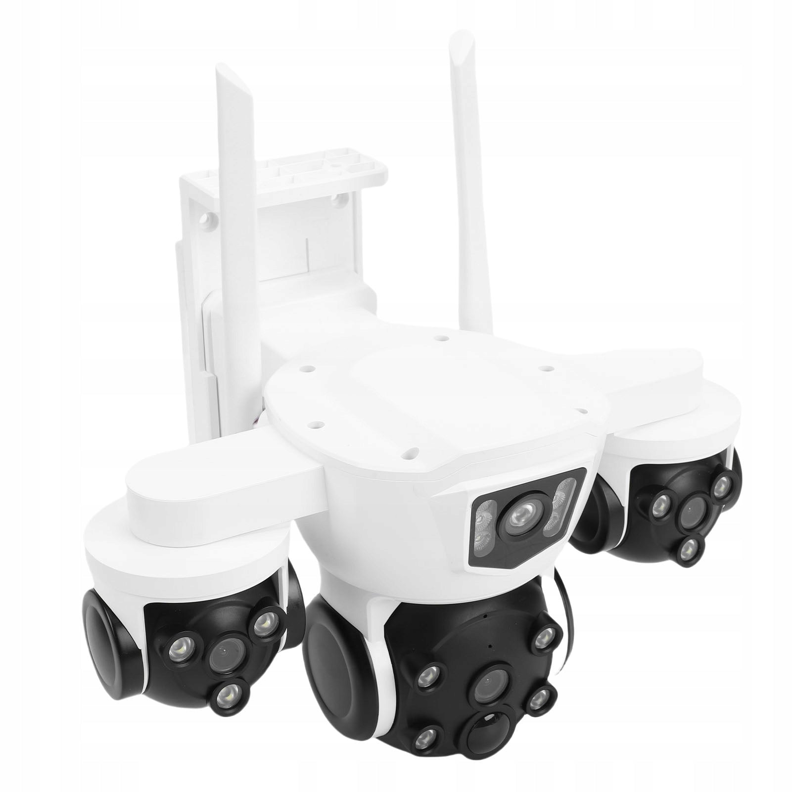 Solar Security Camera with 3 Ultra HD Lenses 5R Detection