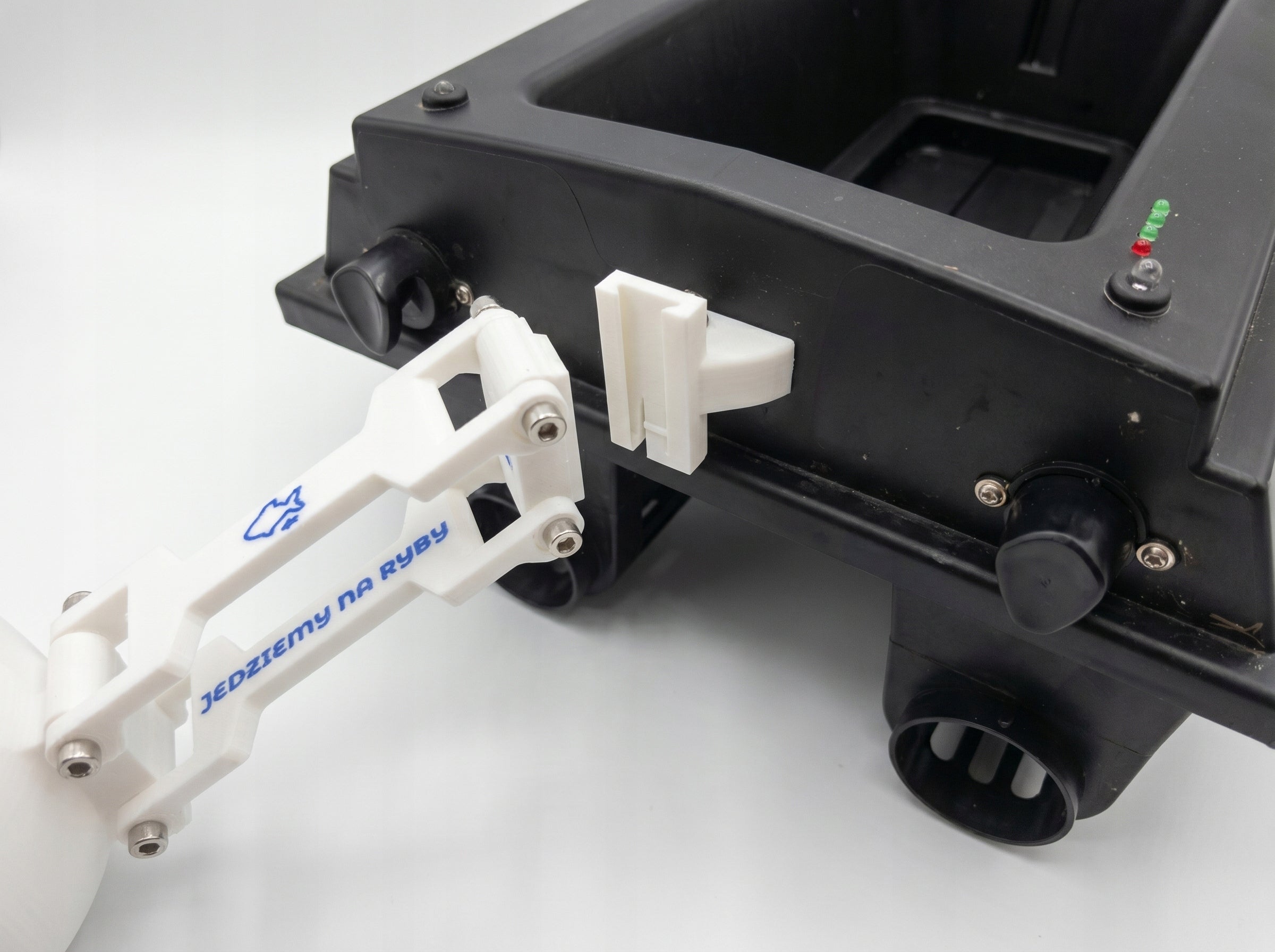 Sonar Holder Float Quick Coupler - Fits Deeper - V030 V080 and More Manufacturer code JNR-UCHWYT-ECHO-DEEPER