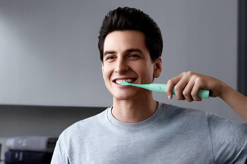 Sonic toothbrush OCLEAN X Pro 20 Mint Dominant color green