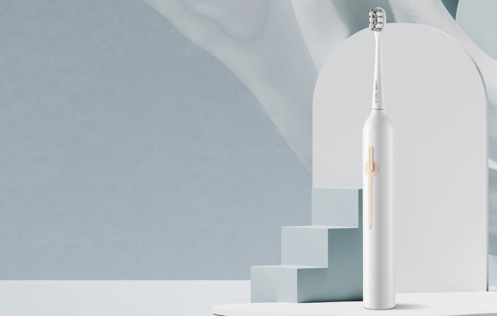 Sonic toothbrush USMILE P1 + tips Model P1