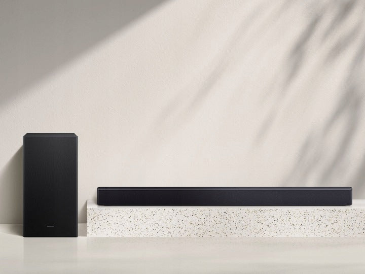 Soundbar Samsung HW-B450F 2.1 300 W black Model HW-B450F
