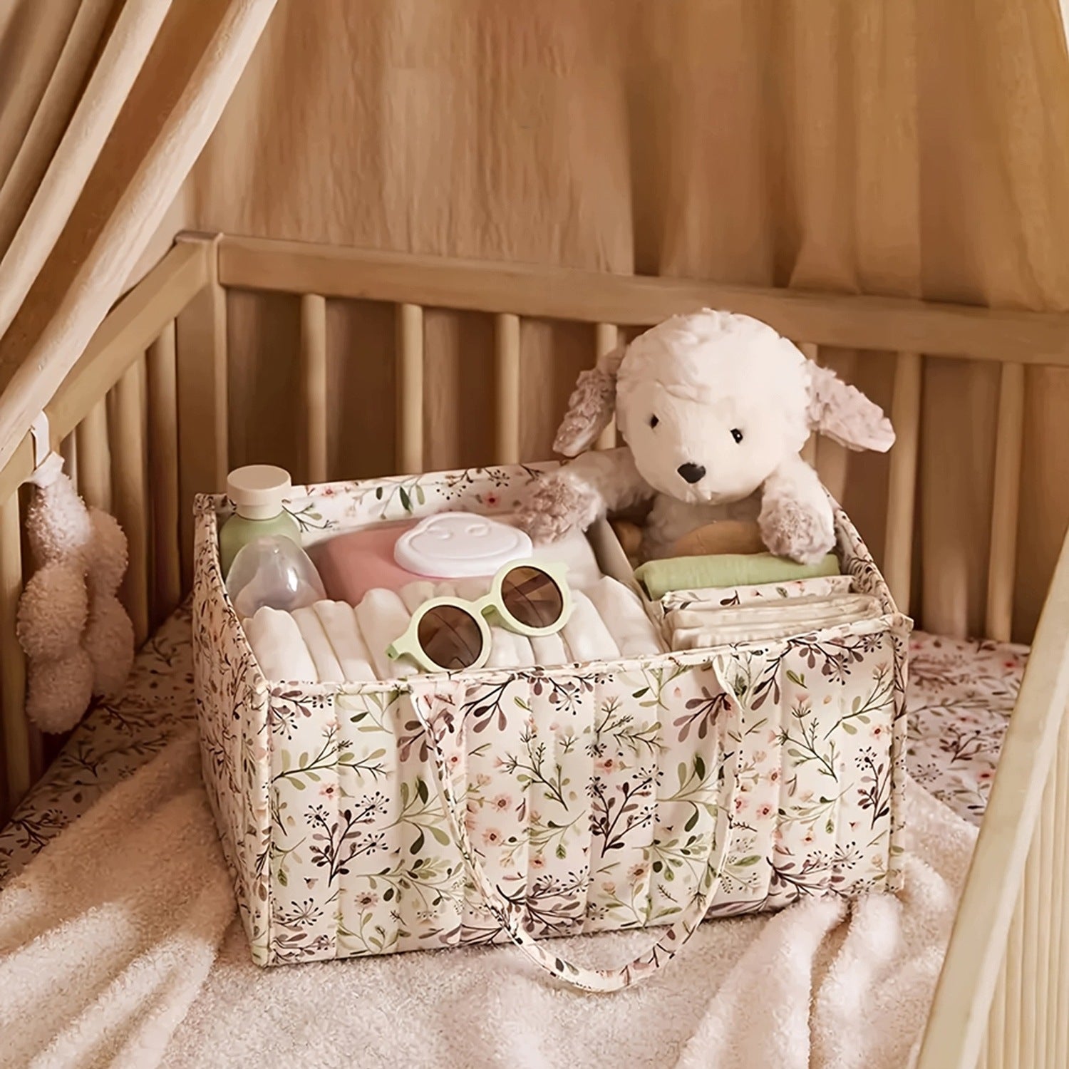Spacious Baby Bag 38x25x18cm For Diapers And Toys With Handles Packaging status original