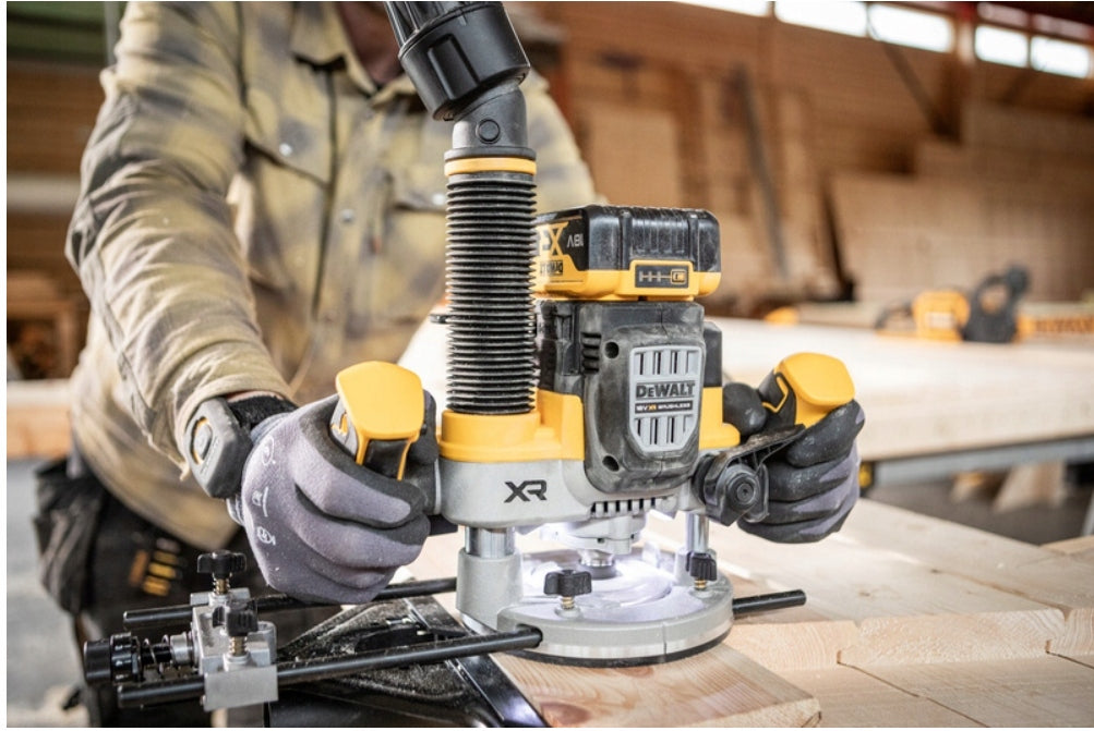 Spindle milling machine DeWalt DCW620P2 18V 70 mm 8/12 mm with suction Brand DeWalt