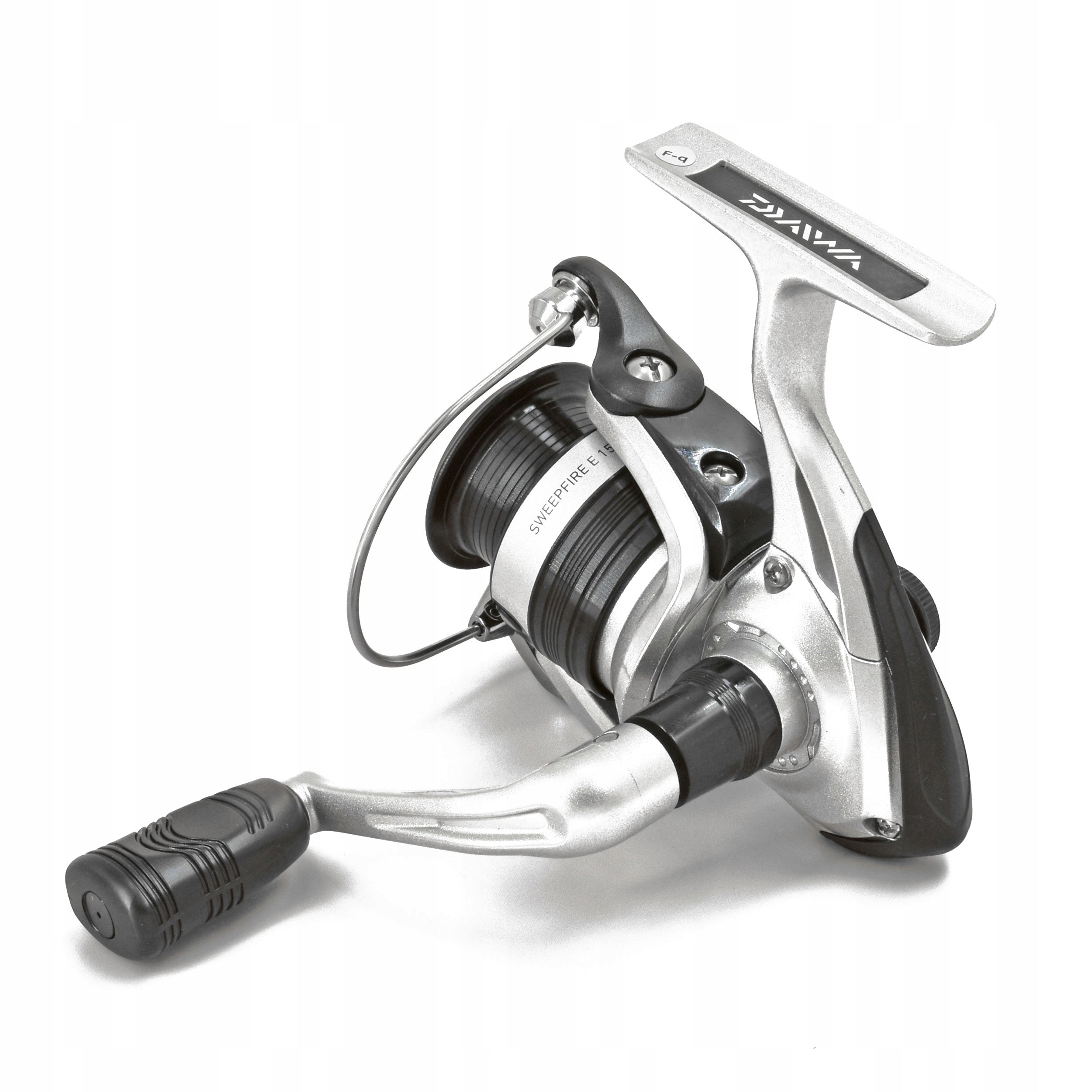 Spinning reel Daiwa Sweepfire EC 1500 1BB Manufacturer code 10118-150