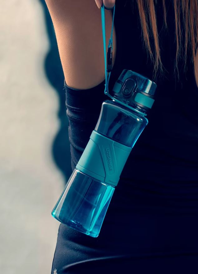 Sports Water Bottle 700ml Shaker for Protein Conditioner Tritan Blue Brand Uzspace