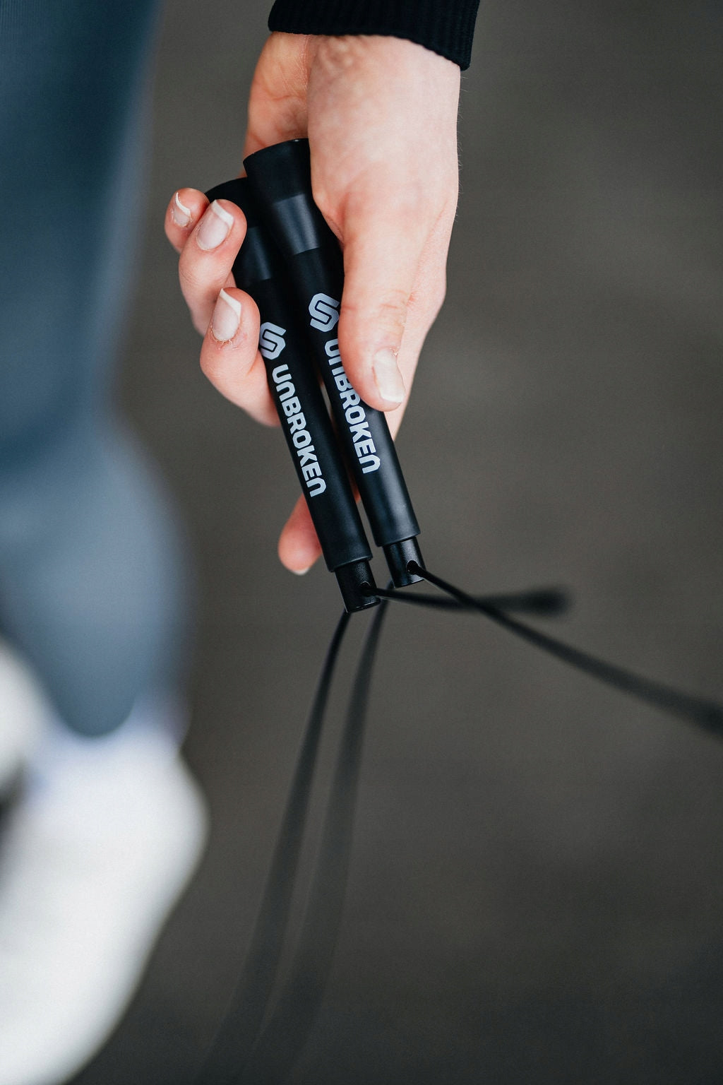 Sports training jump rope light 3m UNBROKEN SR-U0 Black Handle length 13 cm