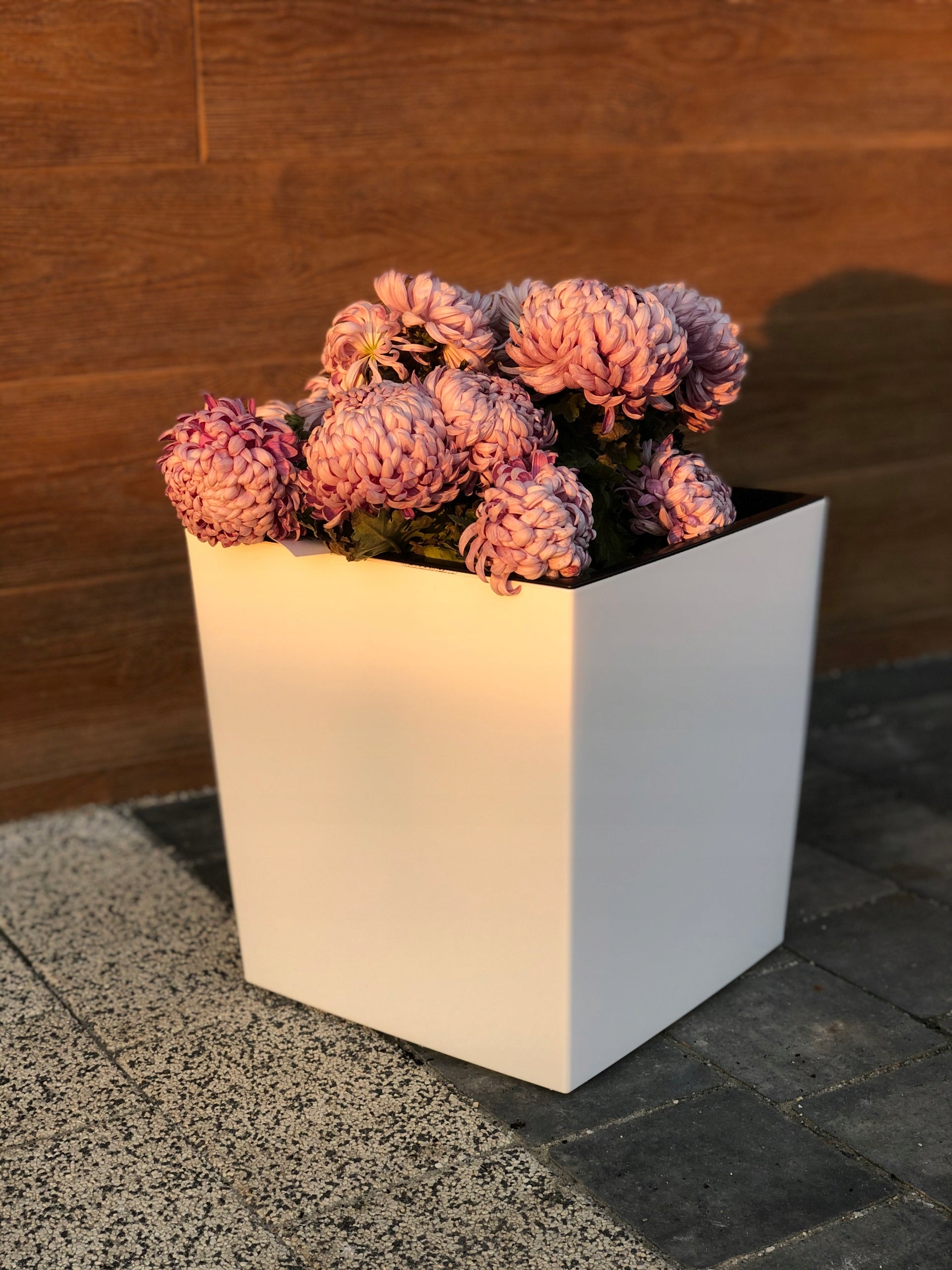 Square flower pot Lamela Juka white 19x19 cm Product weight with unit packaging 0.48 kg