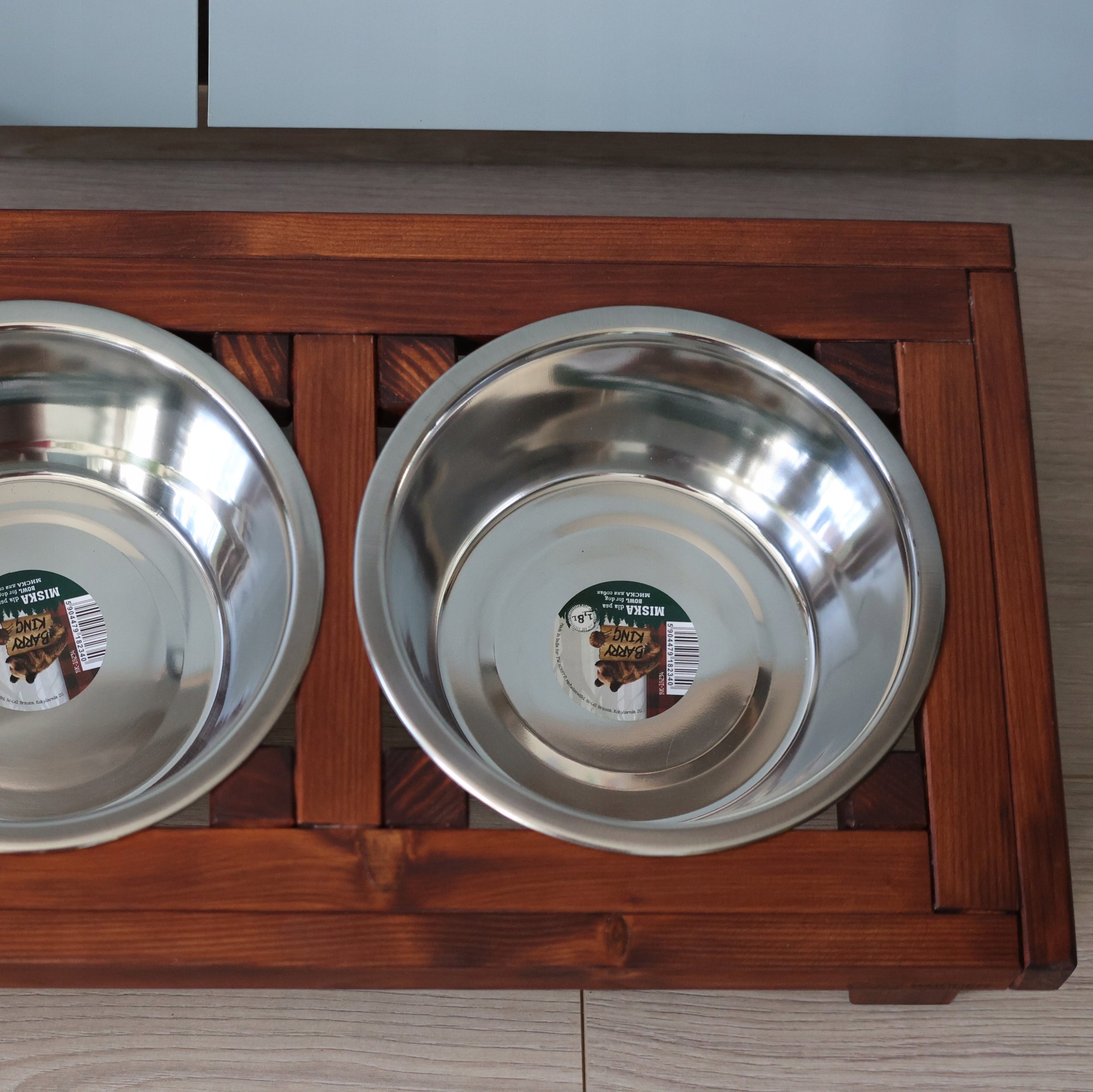 Stand wood two dog bowls size M 2 x0,9l Device type set of two bowls