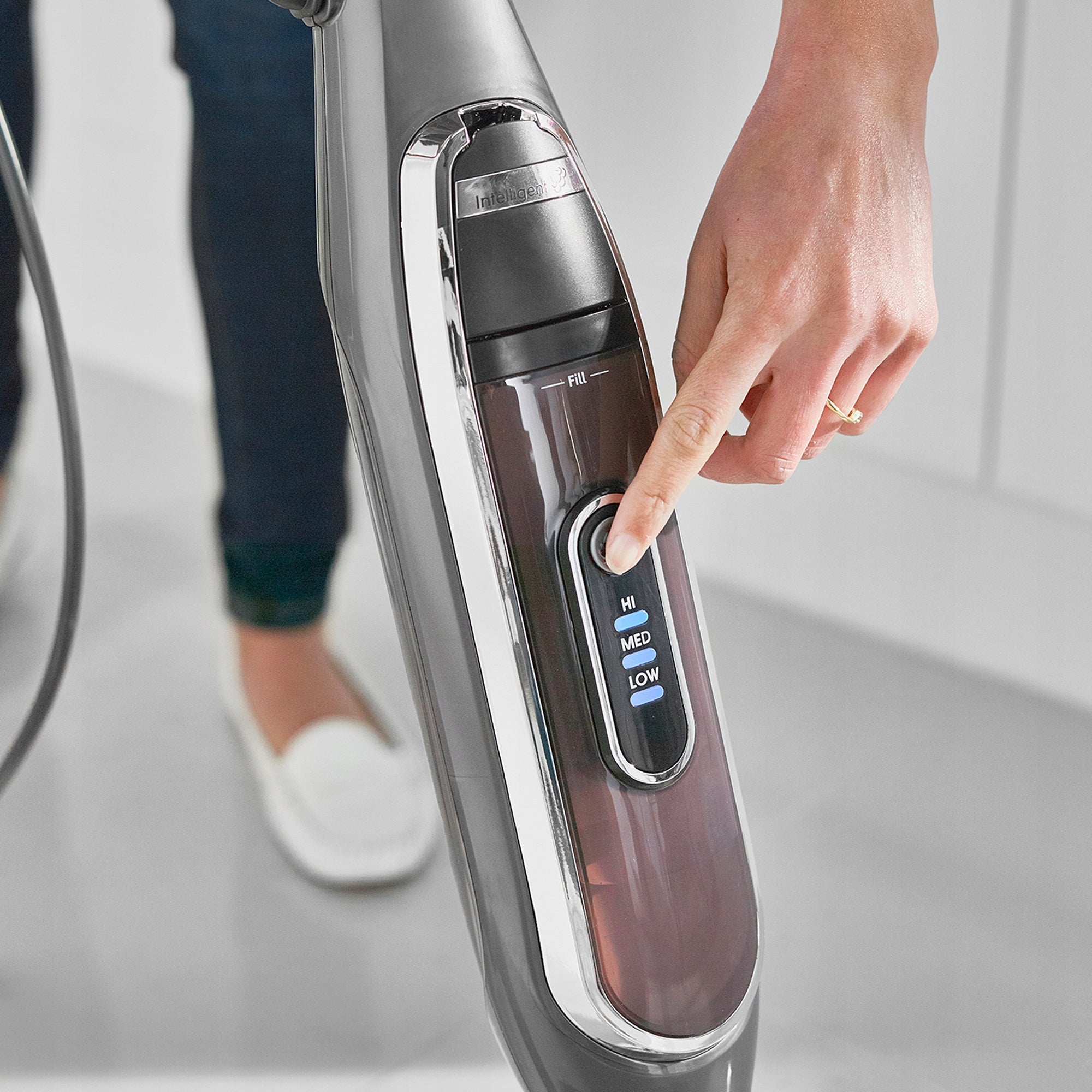 Steam mop SHARK S6003EU the most advanced steam mop from Shark. Capacity 0.4 l
