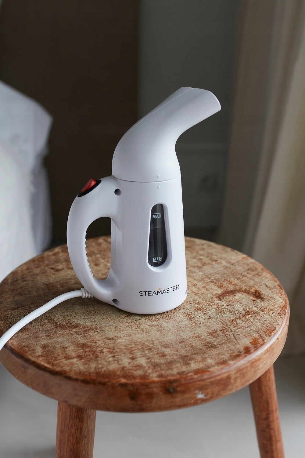 Steamer for clothes SteaMaster EM-02 800 W Manufacturer code EM-02