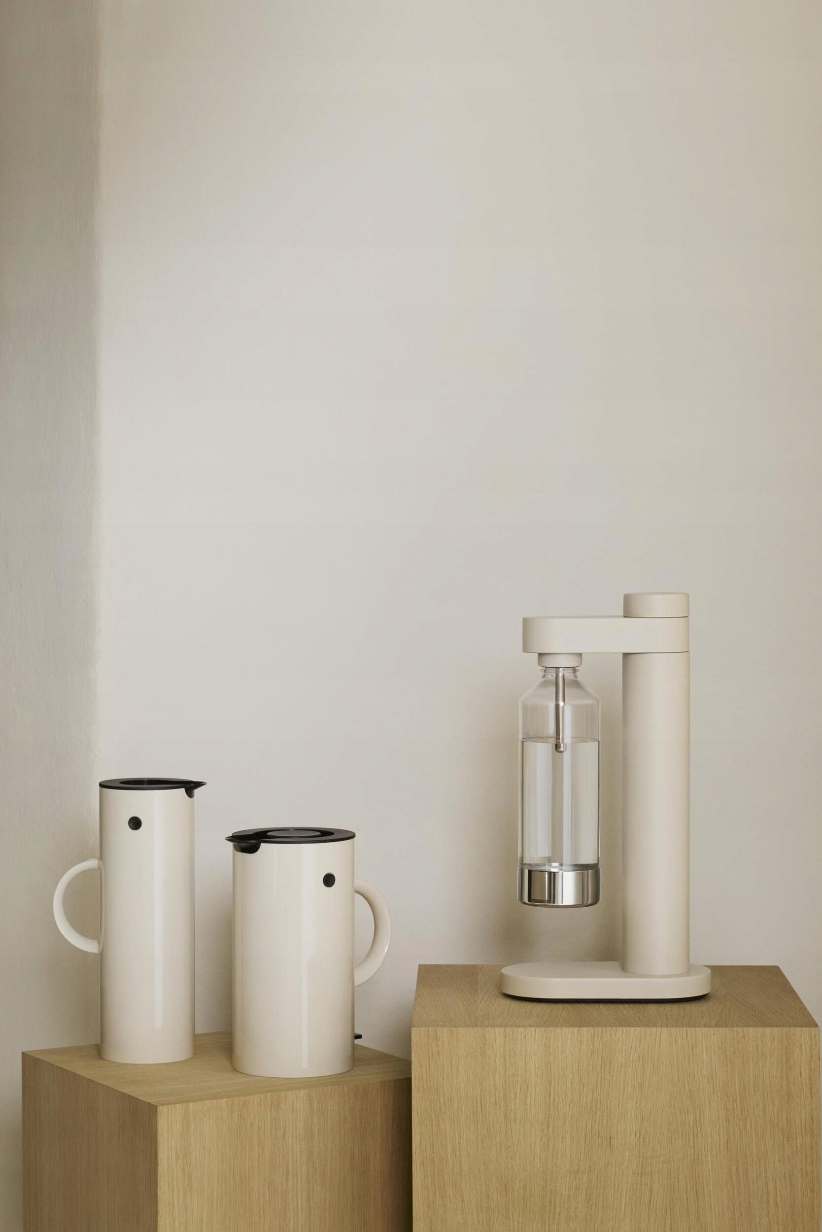 Stelton BRUS Saturator Steel Maker for Carbonated Water / Sand Matte Manufacturer code 100-4