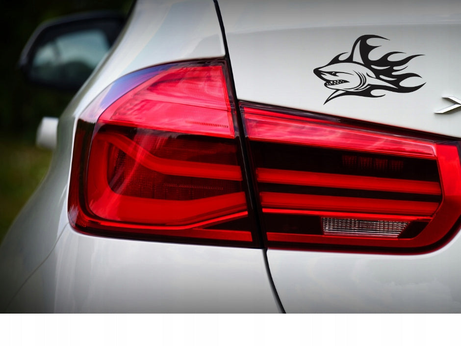 Sticker without background for car laptop trunks SHARK FLAMES 14 x 22,5 cm EAN (GTIN) 5906379674574