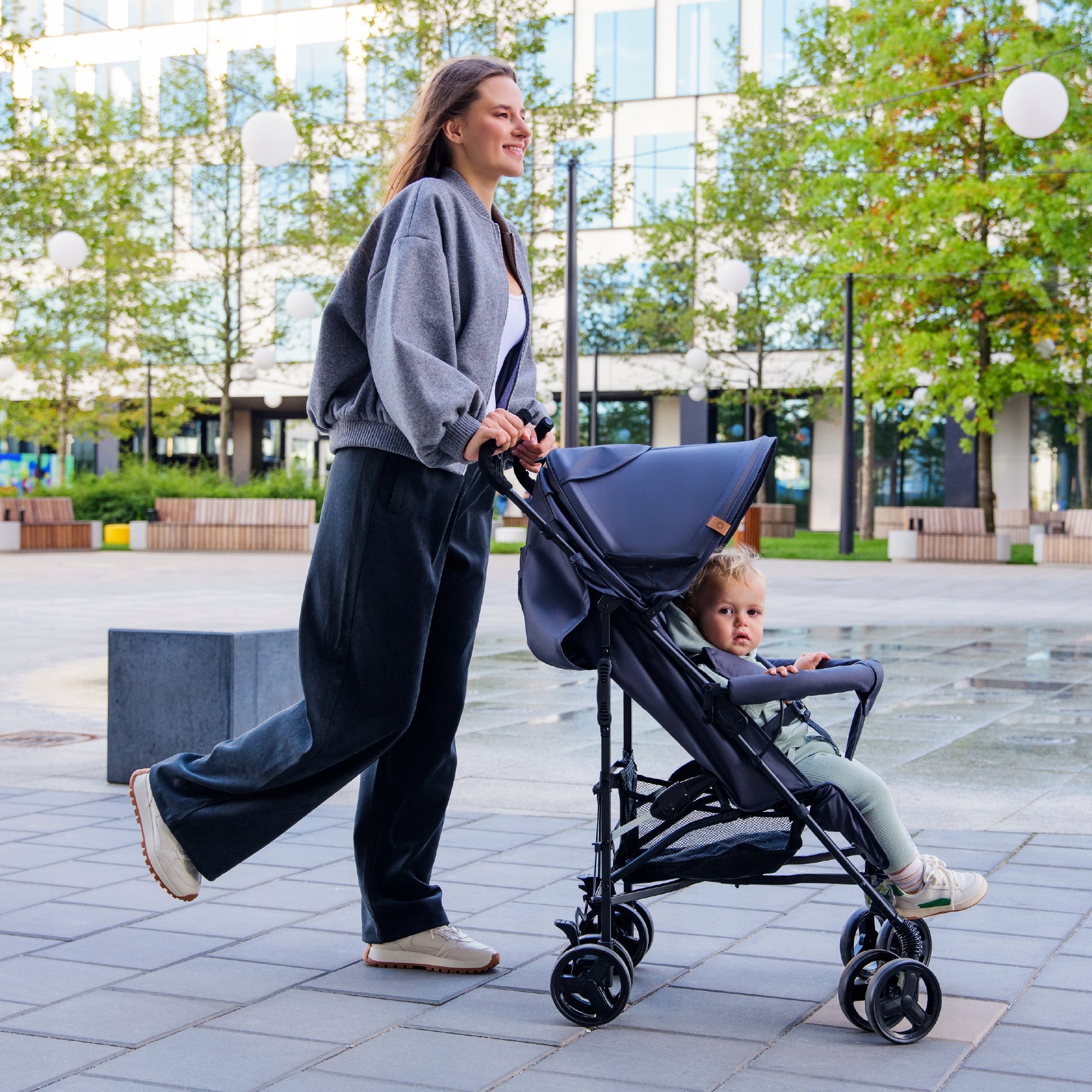 Stroller Umbrella light STROLLER QUICK FOLDING LIONELO ELIA Manufacturer code LO-ELIA GREEN FOREST ALLEGRO