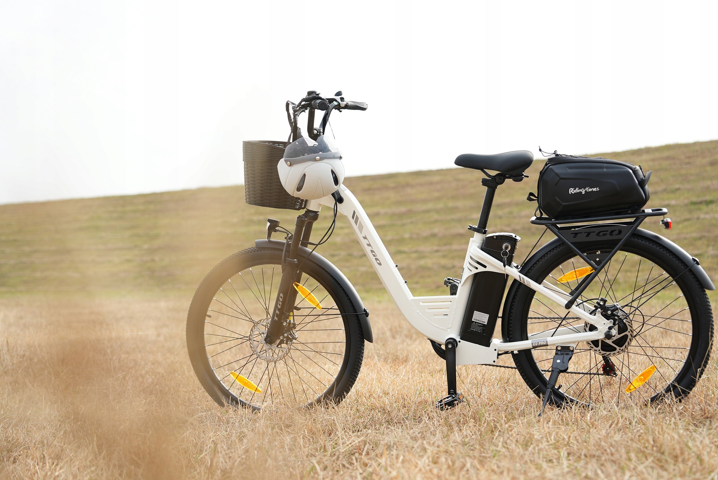 Stylish Male/Women Ebike TTGO C2 Pro 250W 52NM 36V 18AH 25KM/H 120KM 26" EU Foldability partially assembled, calibrated