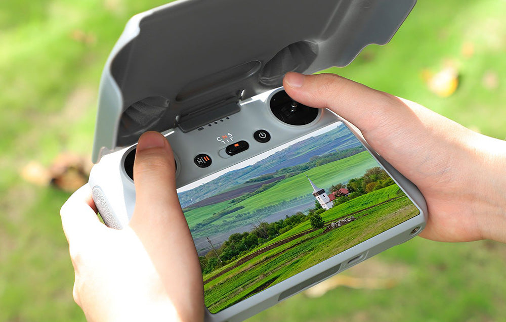 Sun visor screen protector for DJI RC camera controller Manufacturer code MM3-YK466